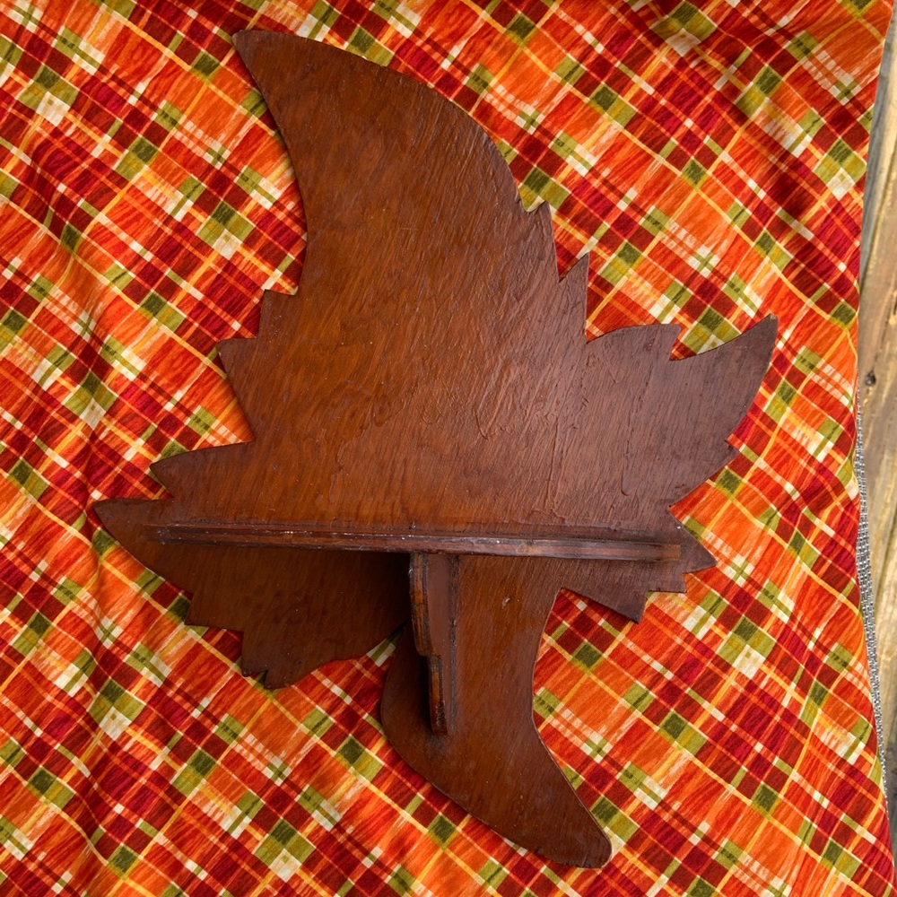 Antique Maple Leaf Shelf